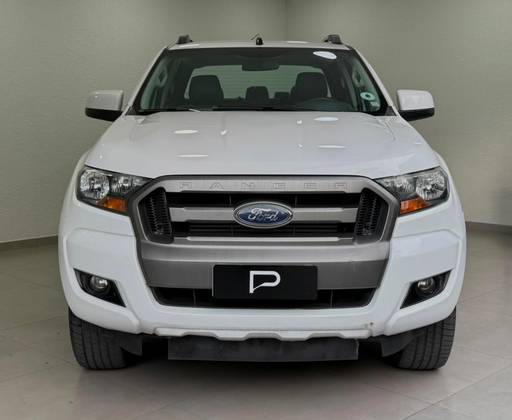 FORD RANGER 2.2 XLS 4X4 CD 16V DIESEL 4P AUTOMÁTICO
